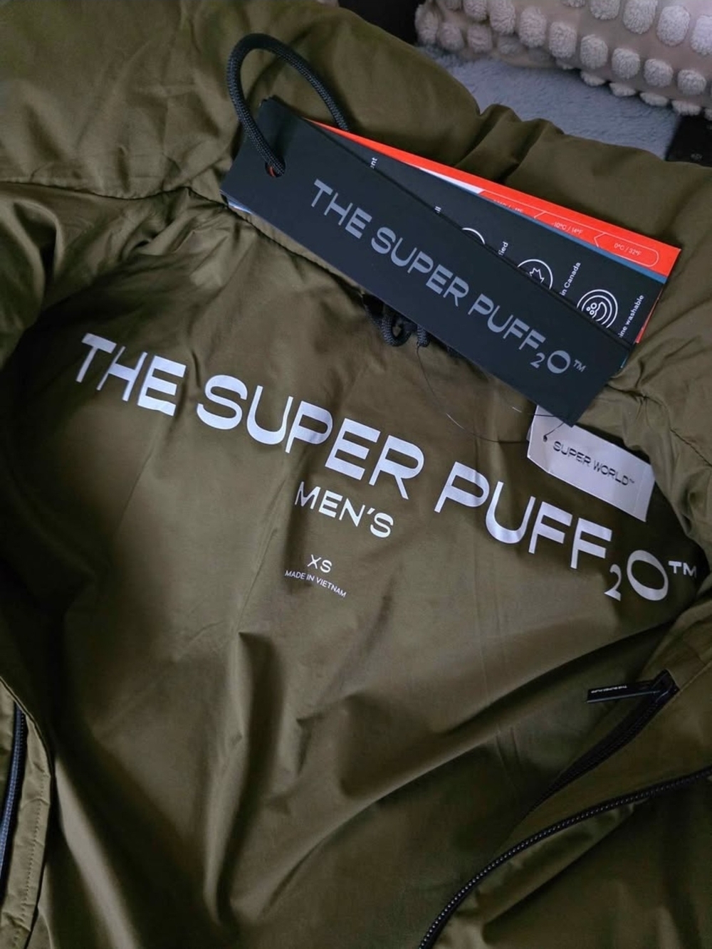 Aritzia Super Puff2O Men's XS Olive Green Puffer Jacket